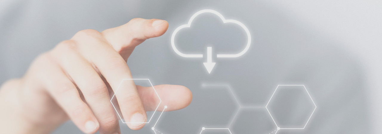keepler-public-cloud-providers A hand touching the public cloud